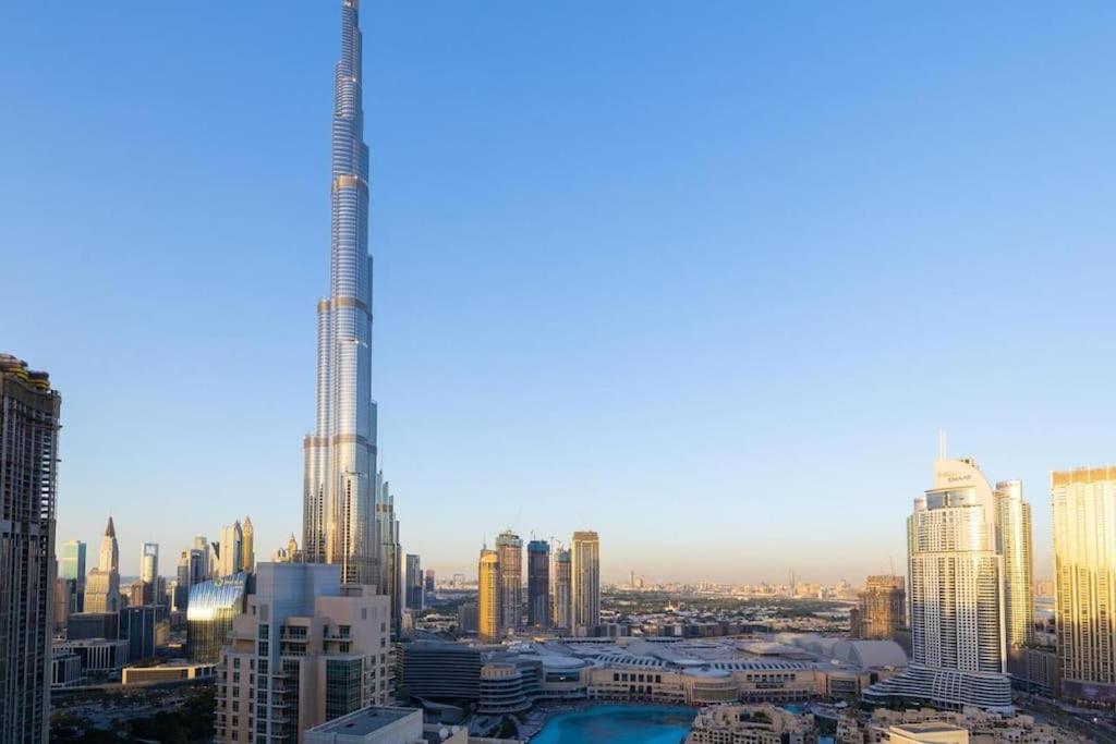 Luxury Burj Khalifa View - Mins Walking Dubai Mall Lejlighed Eksteriør billede